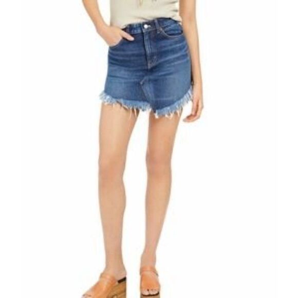 We The Free Frayed Hem Medium Wash Denim Mini Skirt Size 28 - Picture 1 of 9